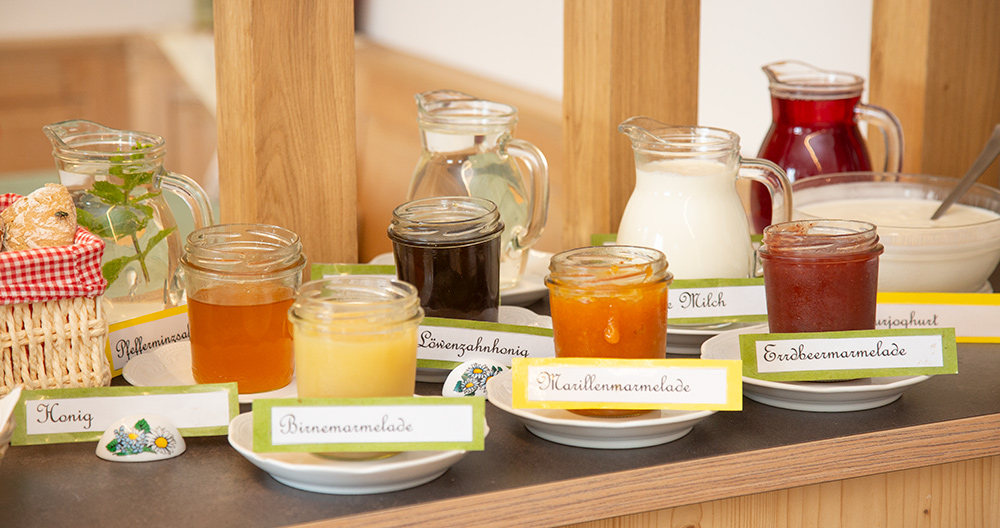 Frühstück und Genussecke am Patleidhof