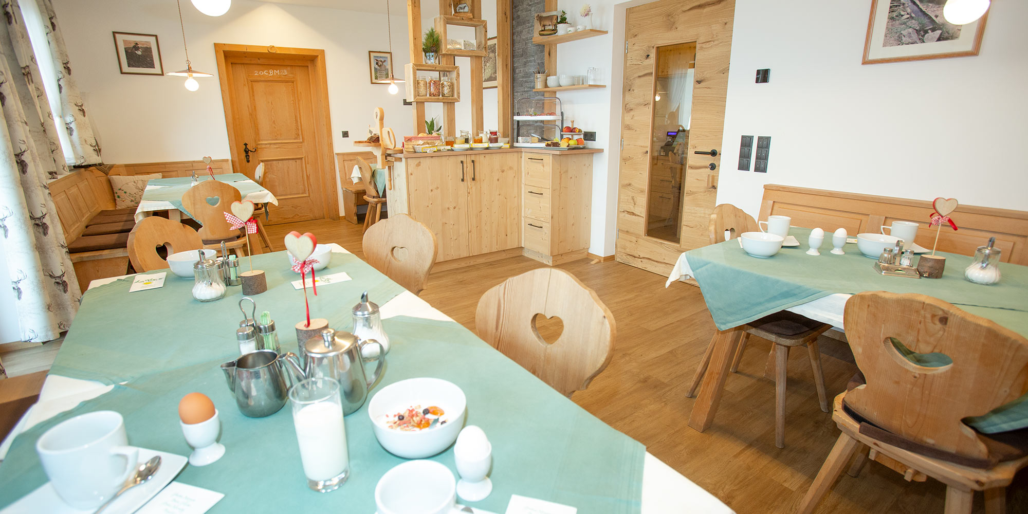 Frühstück und Genussecke am Patleidhof